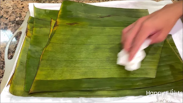 cleaning banana leaves for puto maya recipe